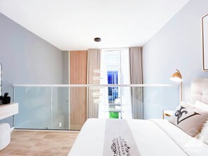 1 bedroom, iron/ironing board, bed sheets