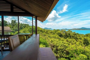 Bella King Suite with Seaview | Balcony - Ocean Pearl Residence (Rawai)