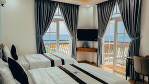 Deluxe Studio, Balcony, Beach View | In-room safe, desk, laptop workspace, soundproofing - Labe Hotel Phu Quoc - Hon Thom Island (Phu Quoc)