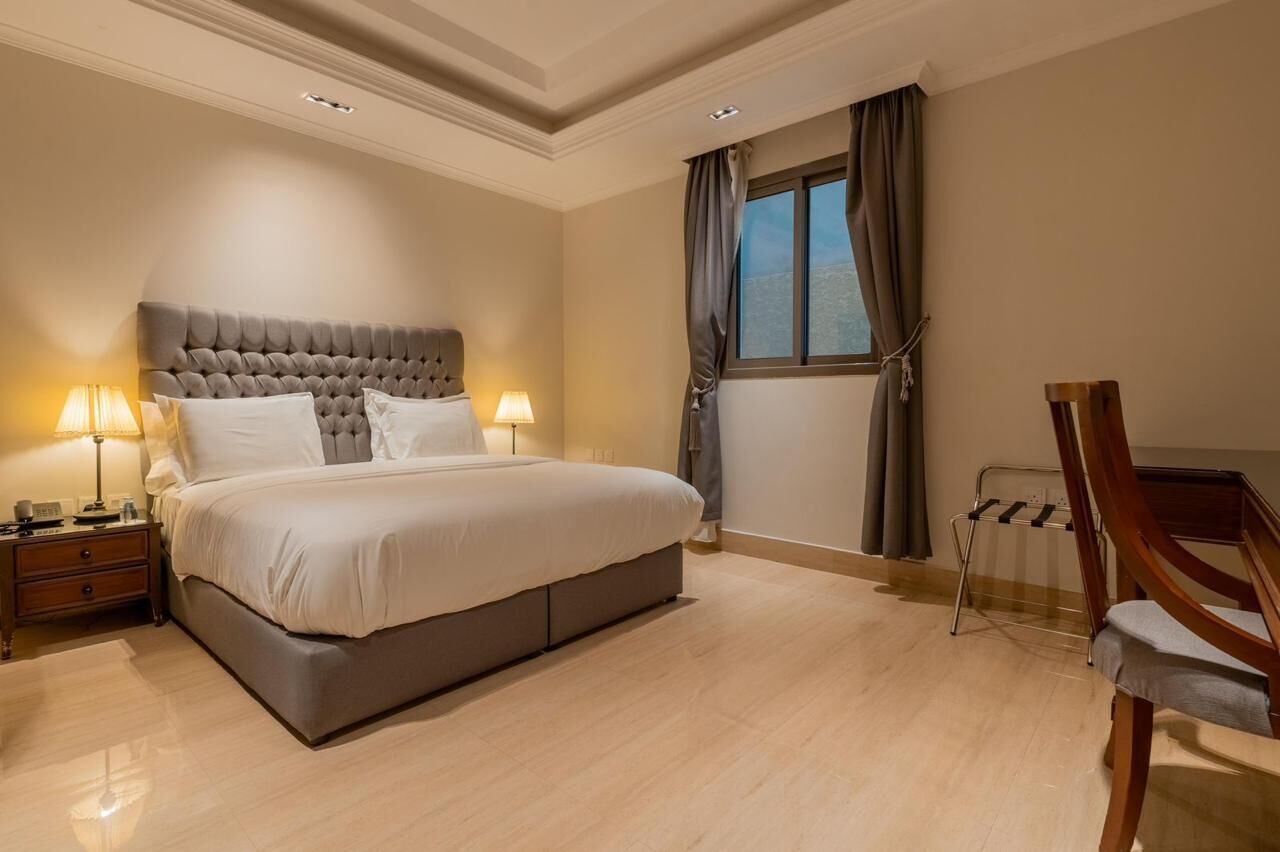 Basic Room | In-room safe, blackout drapes, iron/ironing board, free WiFi