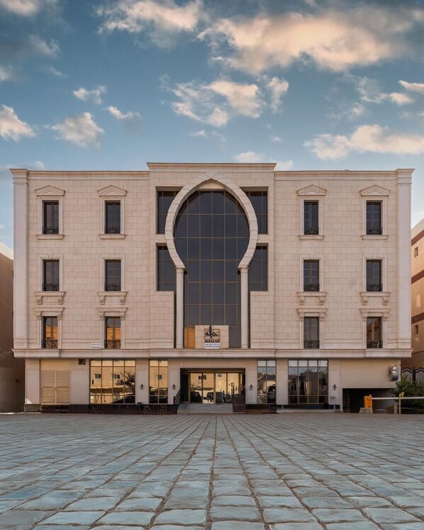 Basic Double Room | Exterior - Jazalah al falah serviced apartments  (Riyadh)