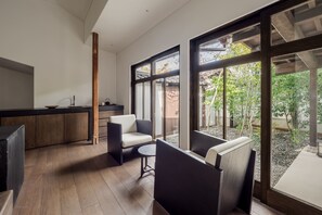 Signature Suite, Garden View | View from room