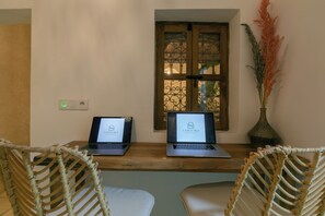 ビジネスセンター