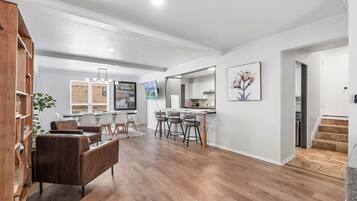 Rumah | 4 kamar tidur