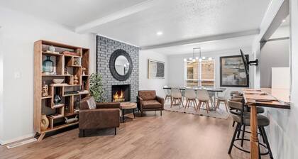 Spacious Retreat 8 Bedroom River