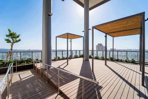 1 Bedroom Savyon View By Isrentals