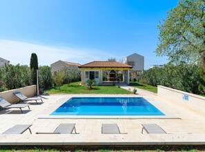 Leilighet | Basseng | Utendørsbasseng