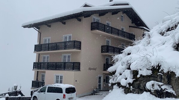 Apartment | Exterior - Apartment Bad Gastein Near Ski Slopes (Bad Gastein)