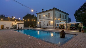 Villa | 5 dormitorios