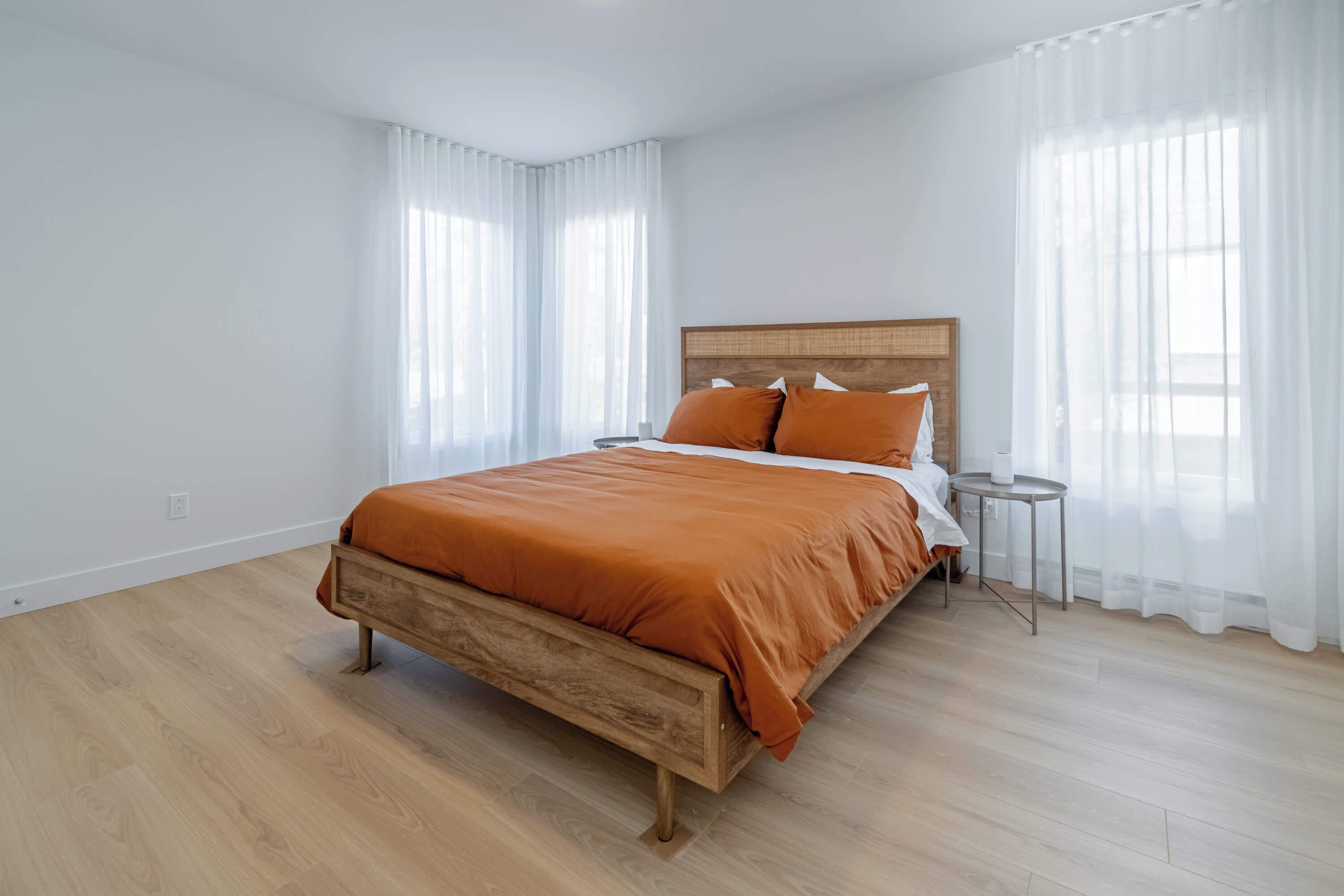 2 chambres, fer et planche à repasser, Wi-Fi, literie fournie