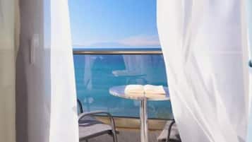 Standard Triple Room, Balcony, Partial Sea View | Terrace/patio