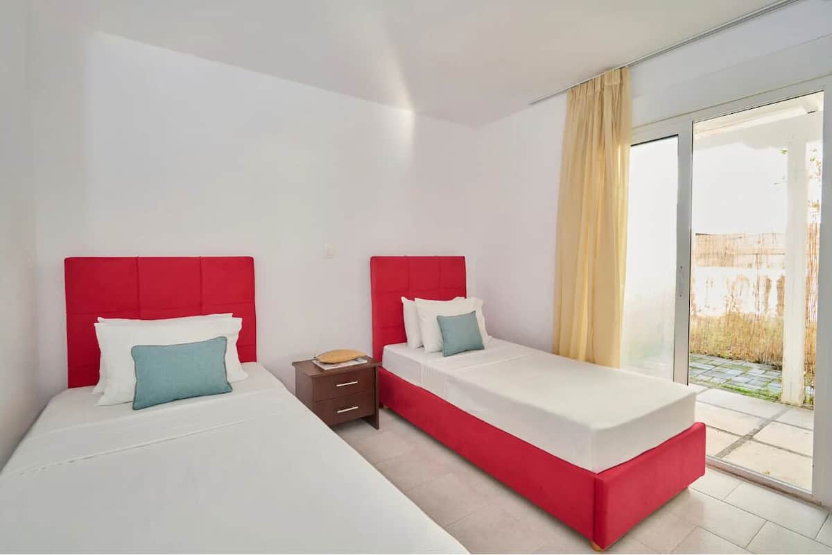 Apartamento familiar, vistas al jardín | 1 dormitorio y wifi gratis