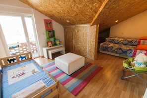 2 bedrooms, WiFi, bed sheets - Lactuca Black Apartment, Vagos, Aveiro (Ponte de Vagos)