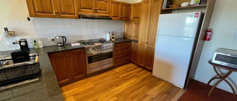 Microwave, oven, dishwasher