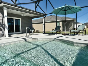 Pool - Captain's Cottage  - 3/2 with a POOL in The Village of Shady Brook! (Shady Brook, The Villages)