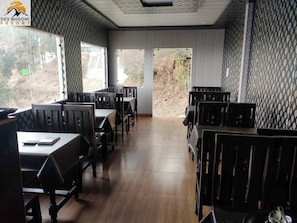 Restaurant - Dev Bhoomi Resort (Tehri)