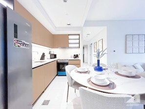 Private kitchen - Luxury at Burj Crown Downtown Balcony & View (Dubai)