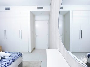 Apartment (2 Bedrooms) | Interior - Luxury at Burj Crown Downtown Balcony & View (Dubai)