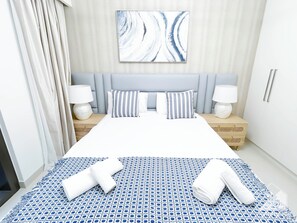 2 chambres, fer et planche à repasser, lits bébé (en supplément)