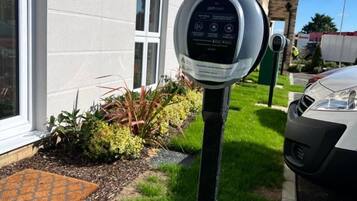 Apartment, 2 Bedrooms | Property grounds