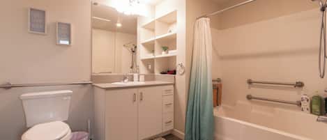 House | Bathroom | Shower, hair dryer, towels