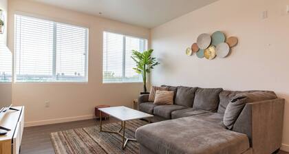 Santa Ana Delightful 4 Bedroom House