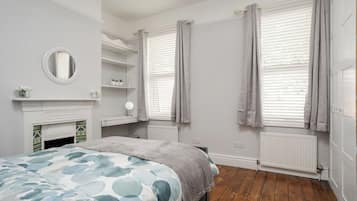 3 Schlafzimmer, BĂŒgeleisen/BĂŒgelbrett, kostenloses WLAN, BettwĂ€sche