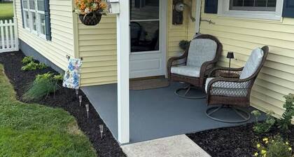 Charming Mountain Top Suite. Minutes from Ski Liberty and Gettysburg.