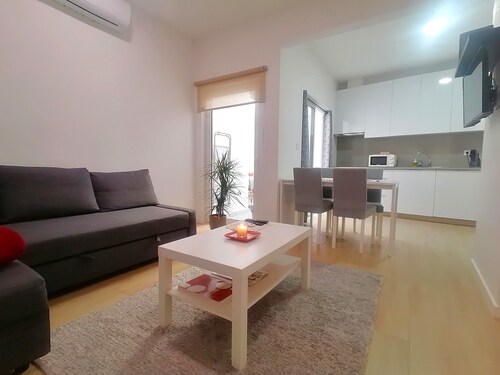 CRISTIANO´S apartment with terrace in Alcochete