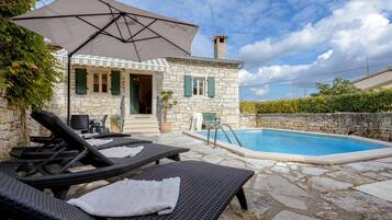 Villa | Pool