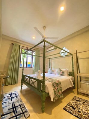 Deluxe Double Room, Garden View | Egyptian cotton sheets, premium bedding, desk, laptop workspace