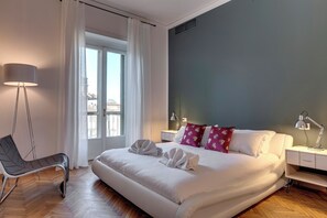 华丽公寓, 4 间卧室, 阳台, 河景 | 4 多间卧室、熨斗/熨衣板、免费 WiFi