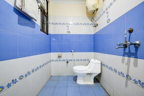 Room, 1 Bedroom, Smoking, City View | Bathroom - Room-hotel Mayank Plaza-near IGI Airport (New Delhi)
