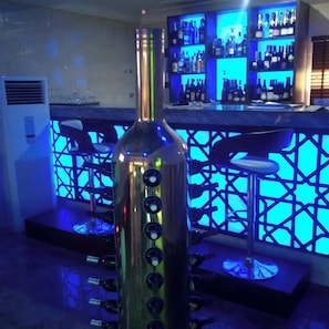 Bar (in der Unterkunft)