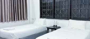 Lao Home