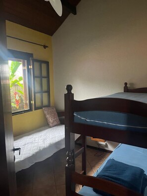 2 bedrooms, WiFi, bed sheets - Beach house in Boraceia within the Morada da Praia condominium. Complete structure (bertioga)
