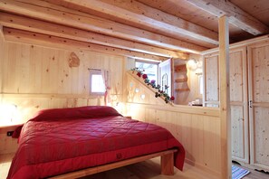 2 habitaciones, cunas gratuitas, wifi gratis y ropa de cama 