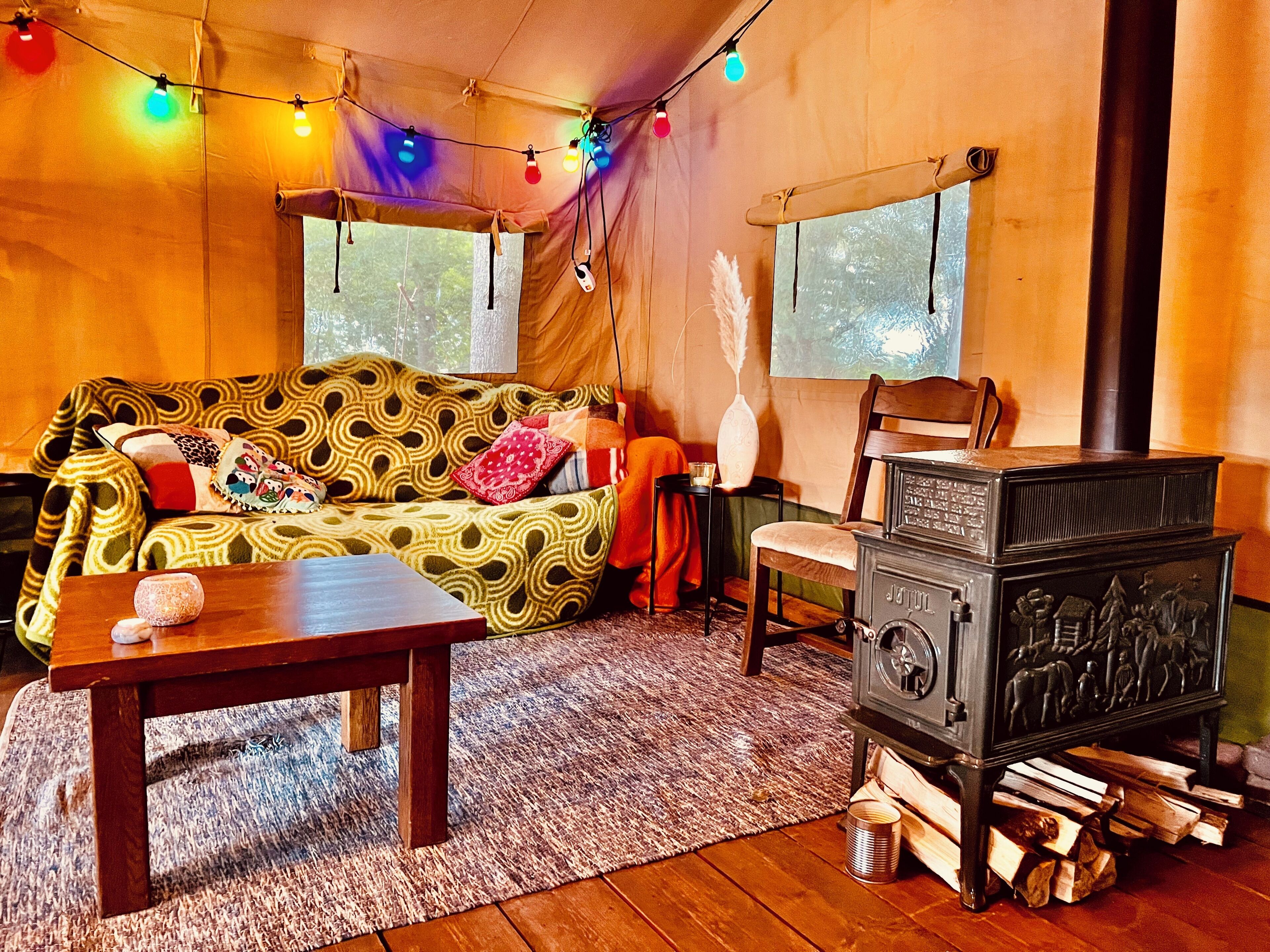 Grand Tent, Refrigerator, Courtyard View | 1 bedroom, free WiFi