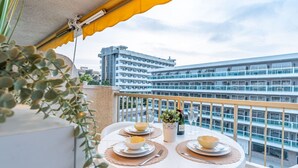 Outdoor dining - Salou | Modern | Cozy (5pax) Wifi | AA|Parking (Salou)
