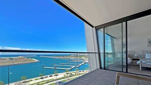 Property grounds - Waterfront Haven - Memorable Views (Shell Cove)
