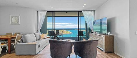 تلفزيون، مكتب