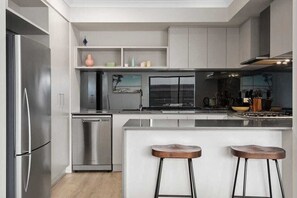 Fridge, microwave, oven, stovetop
