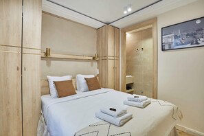 1 bedroom, iron/ironing board, WiFi, bed sheets