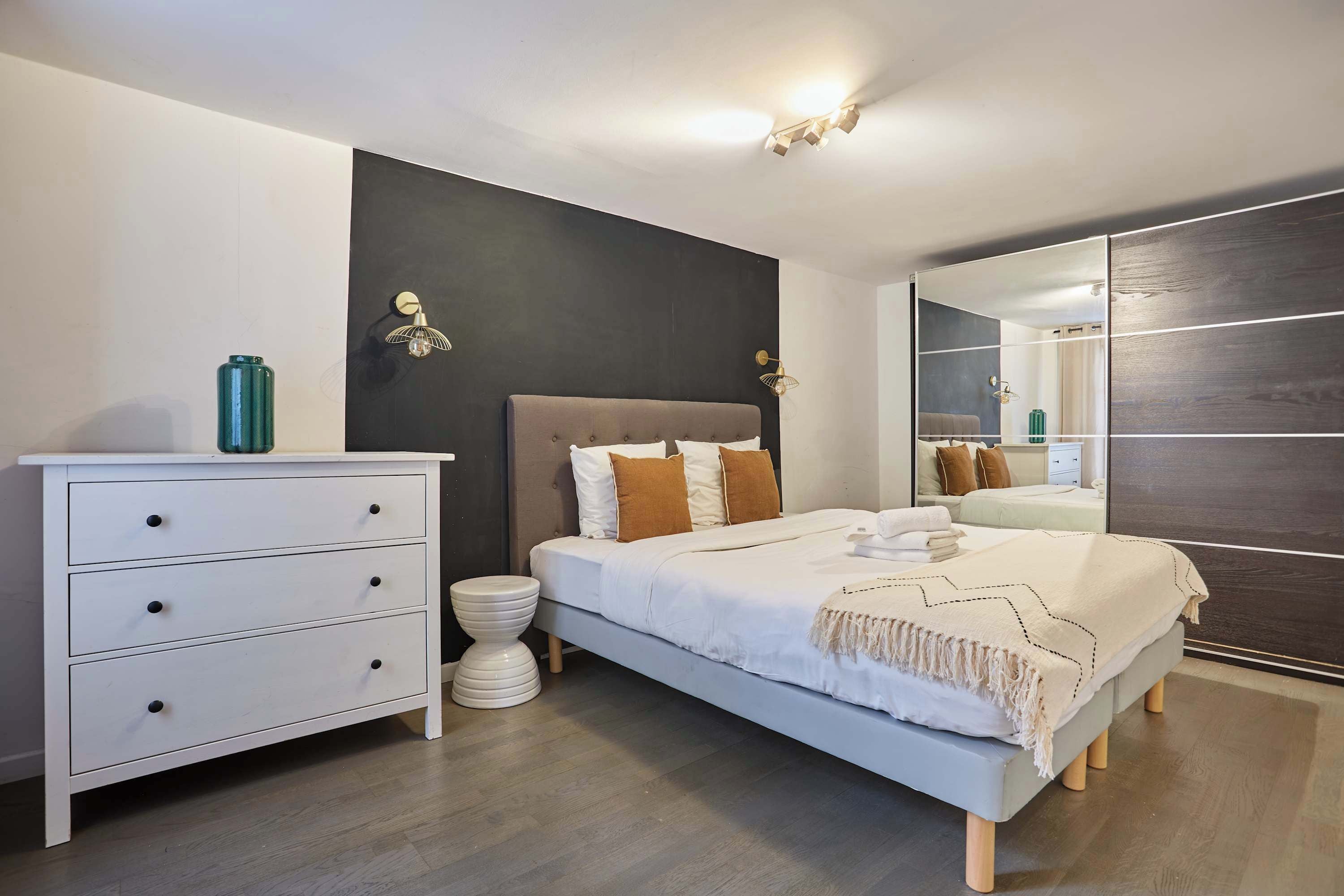 1 bedroom, iron/ironing board, WiFi, bed sheets