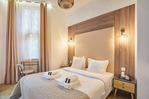 1 chambre, fer et planche à repasser, Wi-Fi, literie fournie