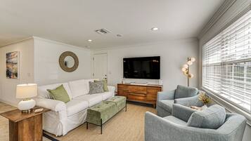 Casa (3 Bedrooms) | Interior