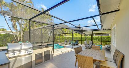 1 Mi to Beach: Naples Home w/ Pool & Fire Pit