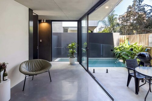 Smith 3 Mooloolaba Beach Retreat