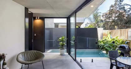 Smith 3 Mooloolaba Beach Retreat