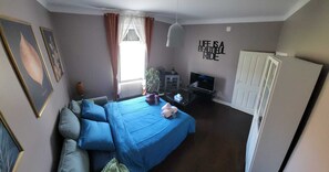 1 bedroom, iron/ironing board, WiFi, bed sheets